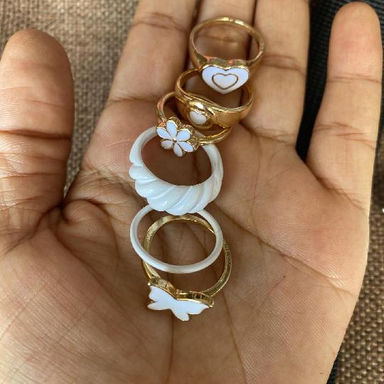 Cute ring sets!!
15,000