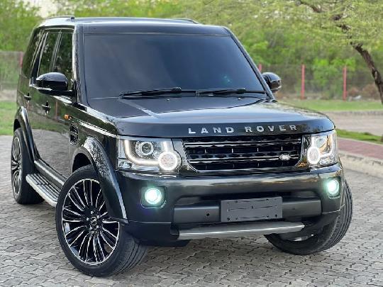 PRICE/BEI:69M

LANDROVER DISCOVERY 3 UPGRADED TO 4

YEAR:2007 FACELIFT TO 2017
ENGINE CAPACITY:2700Cc
KILOMETER:80,000
AUTOMATIC