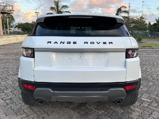 Price/Bei:94M

Range rover Evoque
Year: 2013
Engine Capacity:1990Cc
DIESEL ENGINE
MILES:70,000Km

AUTOMATIC TRANSMISSION

NOBLE 