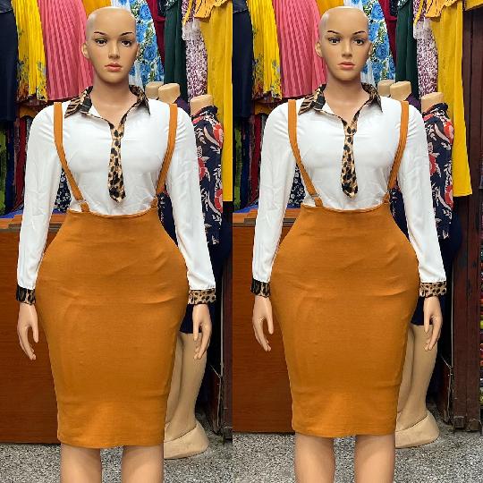 Suspender skirts??
Bei ni 25,000 size 2xl to 4xl
Blouse 18,000 size Xl to 5xl 
Call 0677814792 or 0718092870