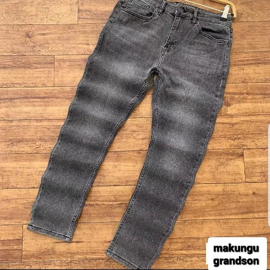 Karibu makungu grandson ujipatie jeans kaliii za rejected au kwajina lingine chambuu Dennim kalii sana kwa bei nafuu sana 
Tsh 2
