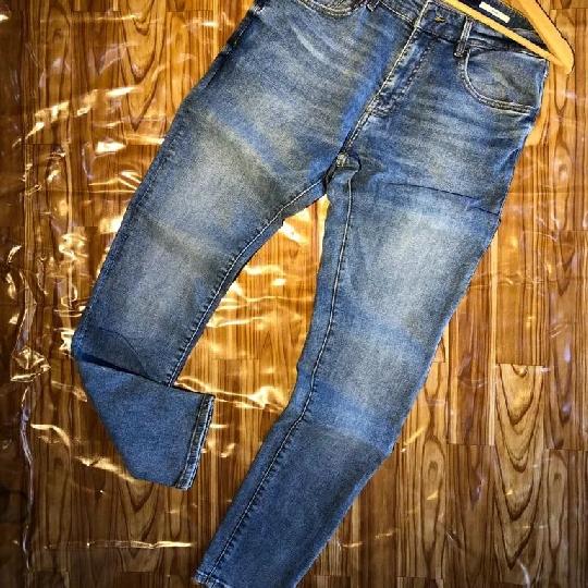 Karibu makungu grandson ujipatie jeans kaliii za rejected au kwajina lingine chambuu Dennim kalii sana kwa bei nafuu sana 
Tsh 2