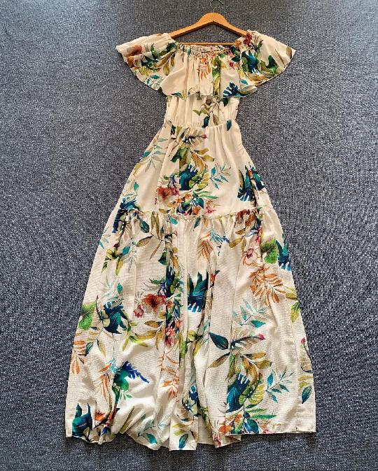 Dress
Size 8-10
35,000