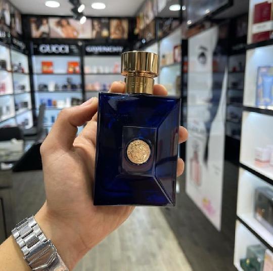 Name : Versace Dylan blue( Tester ?)

Price : 80,000/=Tsh

Cont : +255 621 126 277 ( tsap,txt,call)

Delivery ✅

For Dsm?we do d