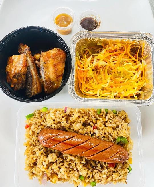 LUNCH YA LEO: Fried Rice, Grilled Chicken , Halal Beef Sausage and Salad.

Kwa Tsh 15,000 tu hadi kukufikia ulipo.

Call 0677464
