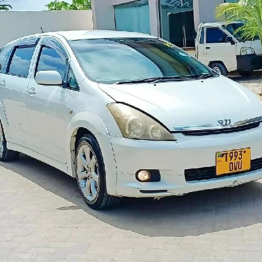 Call and whatsapp.0622285089
Price.11ml
Toyota wish 
Year 2006
Cc 1990
Sports rims 
Android radio
New tyrs
Low millege
Good cond