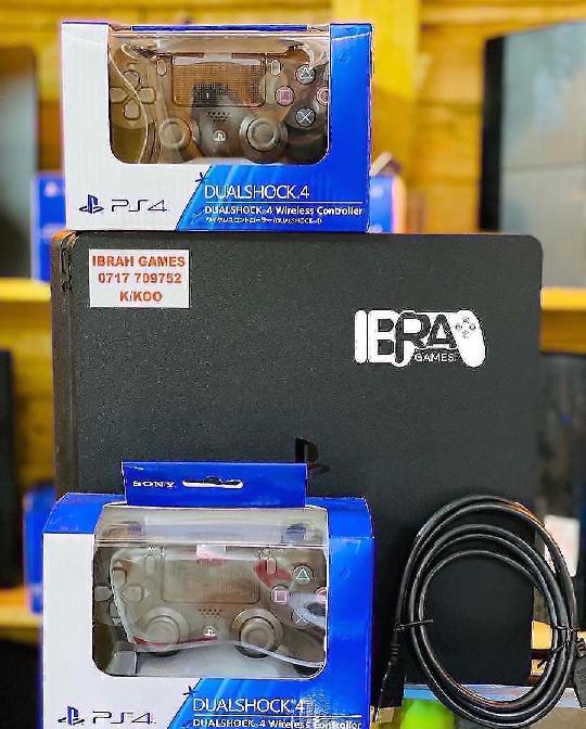 OFFER OFFER PS 3 SLM & SUPER SLM

2 PADS
HDMI CABLE
CHARGING CABLE

10+ GAMES INSTALLED

1.FIFA 19
2:PES 23
3:CRISS
4:BLUR (MAGA