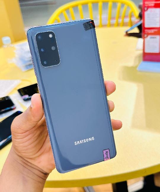 Samsung s20+ 5G | 128Gb
470,000Tsh