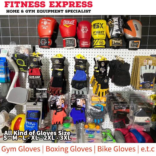 Gloves za kila aina zinapatikana 
Gym Gloves 25,000Tshs
Boxing Gloves 65,000Tshs
Jumla bei Maelewano
All available 
Delivery ? 
