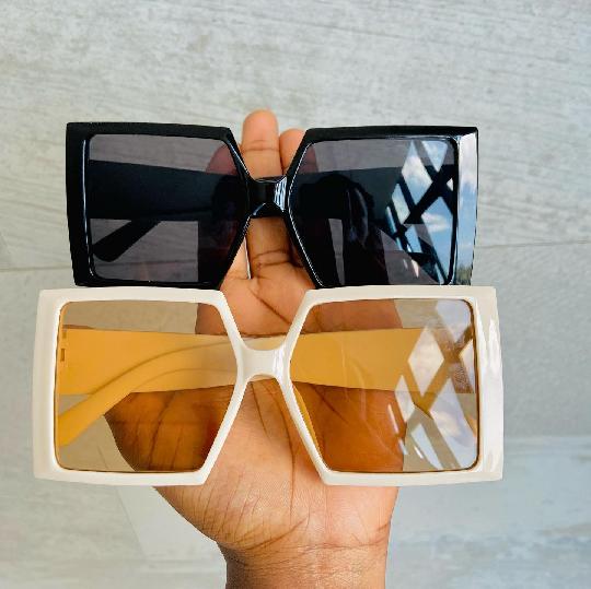 SHADES AVAILABLE FOR 10,000tshs
