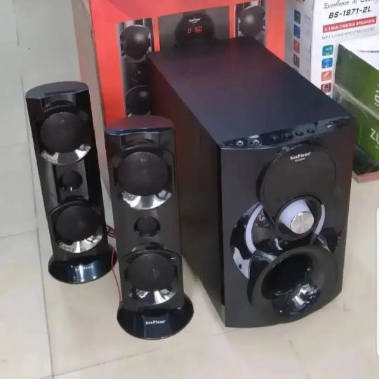 Sea piano subwoofer tsh 220,000 Wsp ? 071204056 Dar free delivery