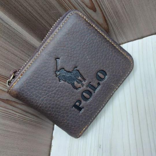 Brand new Original wallets Model:182 going on SALE at 
 ?Porch; Tsh 22,000/=
? wallet;kuanzia Tsh 22,000/= 
 ? belts;  Tsh 29,00