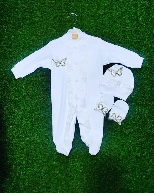 Available ♥️♥️??
3months-9months
Price 38,000/-
Call/watsap 0767322433

We are located at sinza madukani opposite Vunja bei