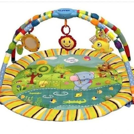 PLAY MAT WITH MUSIC AND LIGHT 3 ways to play! 

*Can be used from birth onwards 
*Colorful, Soft and round mirror 
*Teether toy 