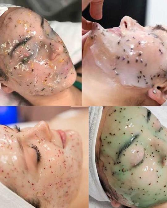 Hydrogel mask available 
Yes we deliver 
Call 0659280670
Price 35000