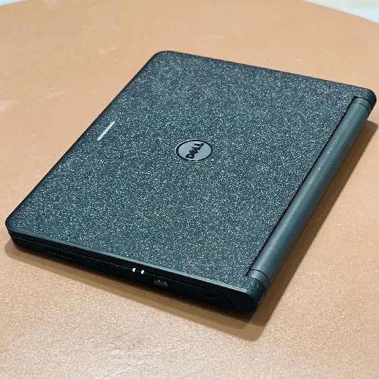 Available in stock ?

✨Njoo ✨kagua ✨Lipia ✨tumia ☑️

Memory : 8gb (Ram)
Storage : 500gb (HDD)
Free Laptop sleeve bag ☑️
Free