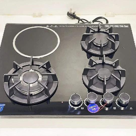Home base gas cooker
.2years warranty
.bei ? 300,000
. black
.Dar free delivery
.3 gas cooker plet
.1 induction plet 
.thermosta