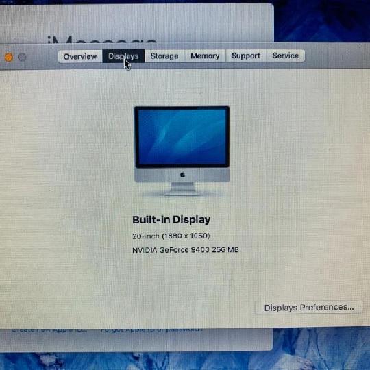 I mac (20 inchi mid 2009), processor 2.26 GHz intel core 2 duo, Ram 8GB, Graphics Nvida GeForce  9400 256Mb, storage 250GB with 