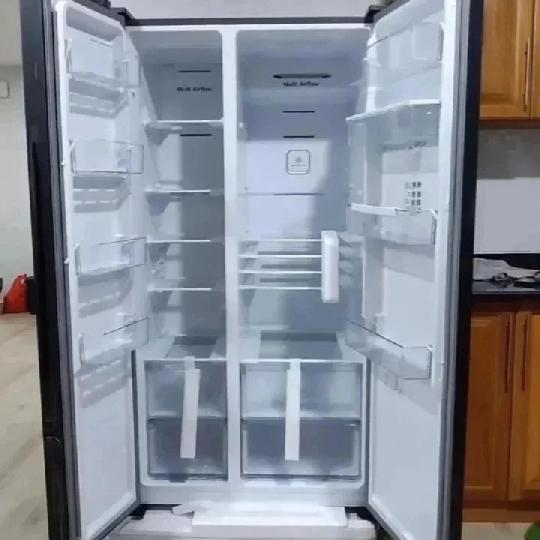 Reposted from bidhaa_classic_home_store Offers ?Offers ?
Hisense H670SIT-WD | (Side By Side) Refrigerator
4 Years Warranty 
Pric