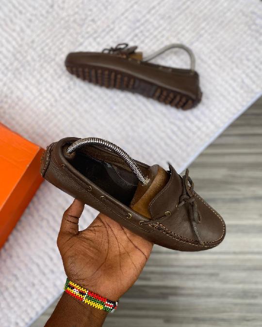 Available✅ size 41 #mtumbagrade1 ❌SOLD

Price:85,000/= 
—— —— —— ——

WhatsApp 0719553070

Call 0683061980

?DAR ES SALAAM
