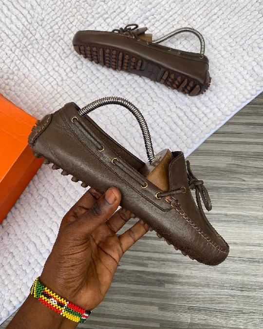 Available✅ size 41 #mtumbagrade1 ❌SOLD

Price:85,000/= 
—— —— —— ——

WhatsApp 0719553070

Call 0683061980

?DAR ES SALAAM