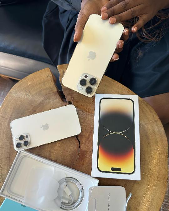 Yes We do Top up and Exchange ✅
-
Now unboxing brand new iPhone 14 pro max just for 2,900,000/=
-
Genuine Only ✅
-
▪️Top up and 