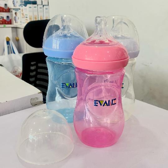 Baby bottle BPA FREE (260mls)
✔️Ni nzuri sana na chuchu yake laini
Anatumia kuanzia mtoto mchanga na kuendelea
?Hizi chupa ni an