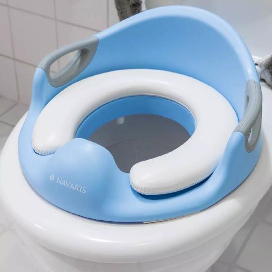 Toilet seat trainer
25,000/=
Inamsaidia mtoto kijifunza kujisaidia chooni