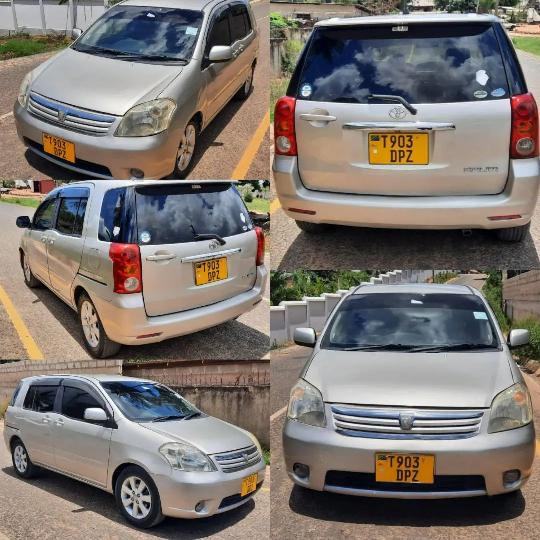 TOYOTA RAUM NEW

YEAR 2004
Cc 1490
MILEAGE 80100

FULL OPTIONAL STERLING 
NEW TYRES
GOOD CONDITION VEHICLE

Bei....... ..... 11M