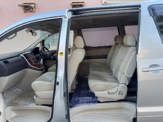 Toyota Alphard

Automatic Transmission 

Year Of Manufacture 2004

Engine Cc 2390

Engine Type 2Az 

Full Air Condition 

ODO Km