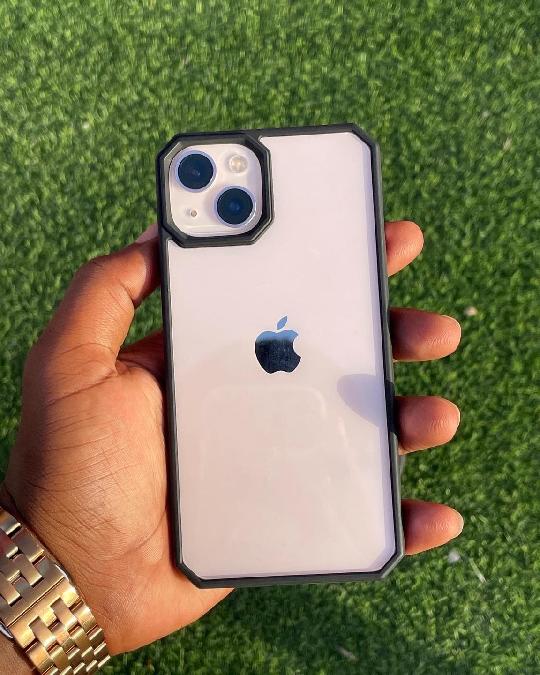 iPhone 13plain case available only for Tsh 15000