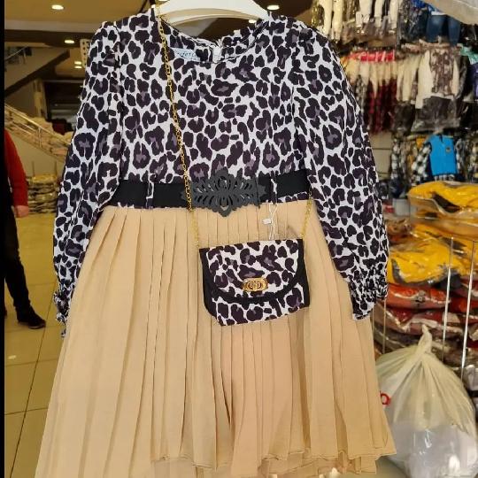 Kids wear available
Price 65000
Size 5-6yrs
Tupo makumbusho stand,karibuni