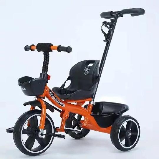 Tricycle @ Tzs 100,000. ? 0719648646 tukufikishie popote ulipo
