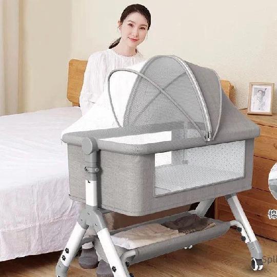 Portable baby bed @ Tzs 280,000. ? 0719648646 tukufikishie popote ulipo
