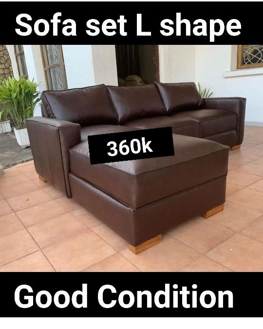 OFFER OFFER❗️❗️❗️❗️

Sofa set L shape watu watano

360,000/= tu ✅ . 

Location: Makumbusho 

Condition: Good Condition 

✅delive