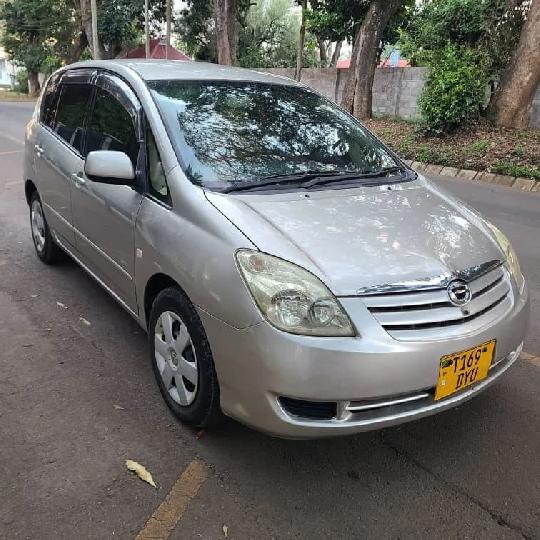 Toyota Corolla Spacio

Automatic Transmission

Full Air Condition

Clean Interior And Exterior

Engine Ndogo

Location Moshi

Be