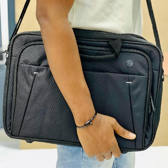 HP Laptop bag available
?official bag ☑️
?pure Black ☑️
?Durable ☑️

PRICE TSHS : 55,000/=

CALL US
+255 714 811 199

?Beba