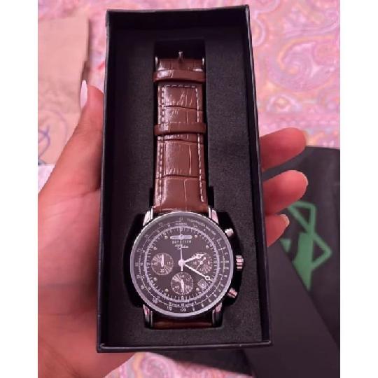 Brand new Original ⌚ ZEPPELIN watch Model:R162 going on SALE at 
?Tsh52,000/= 
Kama unahitaji call or WhatsApp on ?0753014168