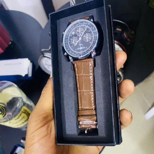 Brand new Original ⌚ ZEPPELIN watch Model:R162 going on SALE at 
?Tsh52,000/= 
Kama unahitaji call or WhatsApp on ?0753014168