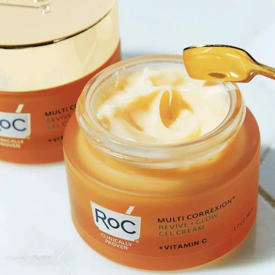 ‼️Roc multi correxion vitamin c  face cream&‼️??

✅ Inangarisha skin yako vizuri, 
✅inafanya skin kuwa very soft,
✅inatoa mikunj